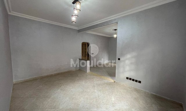 Villa d'Exception à Marrakech : 3 Chambres, 2 Étage à Vendre - 4