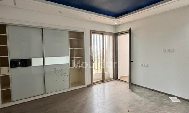 Apartamento Moderno en Venta en Fez: 3 Habitaciones y Ascensor