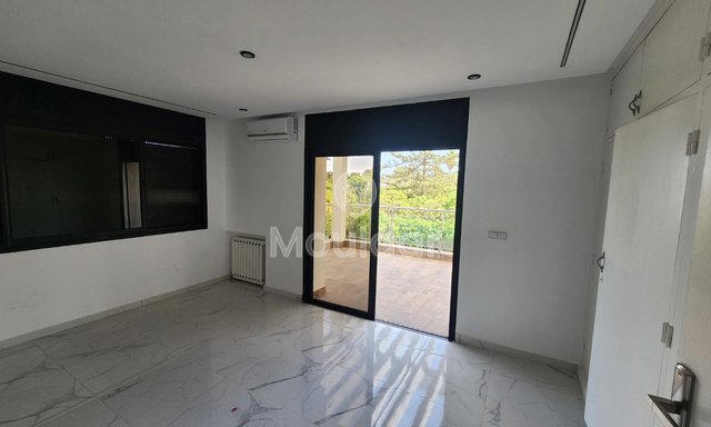 فيلا فاخرة للإيجار في الرباط - 5 غرف نوم فسيحة - 4