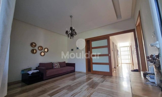 فيلا فاخرة للايجار في دار بوعزة - 4 غرف نوم - 3