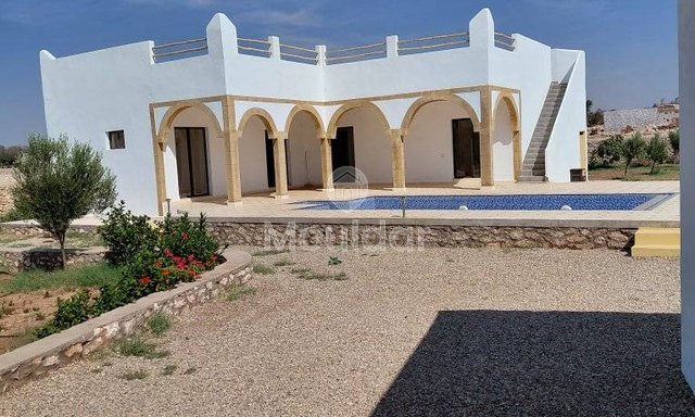 فيلا فاخرة للإيجار: 5 غرف نوم مع حدائق ومسبح - 4