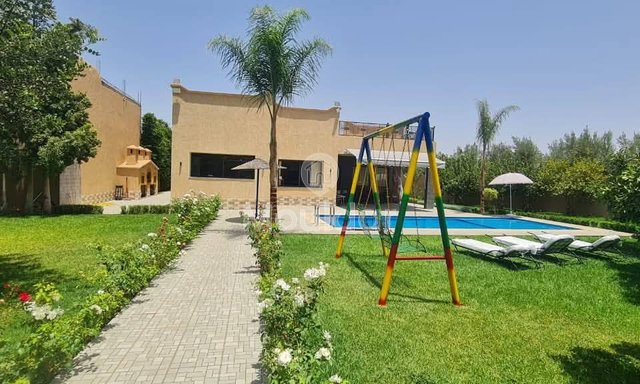 Luxe villa in Marrakech: 3 slaapkamers met zwembad