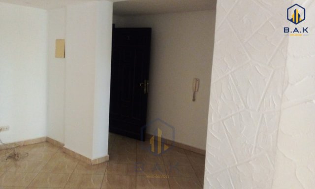 مكتب في الطابق العلوي للبيع في المدينة العالية — القنيطرة, لا فيل أوت - 3