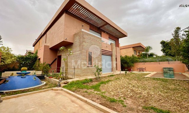 Villa de Luxe à Marrakech : 3 Chambres, Sécurité et Jardin