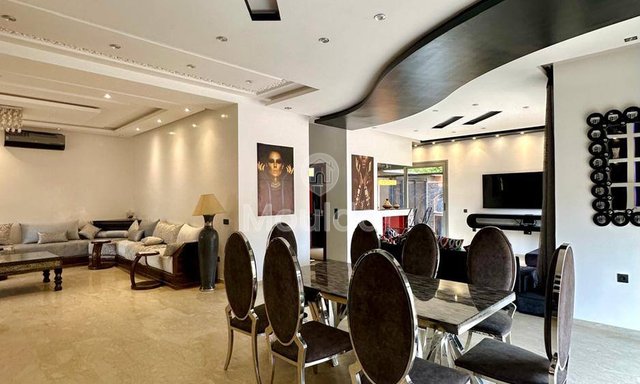 Villa de Luxe à Marrakech : 3 Chambres, Sécurité et Jardin - 4