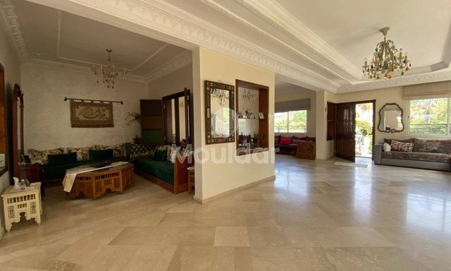 فيلا استثنائية في تاماريس: 4 غرف وحديقة مدهشة - 2