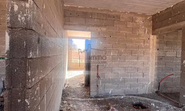 Spacious Semi-Finished Villa: 6 Bedrooms, 1000m² of Charm! — Essaouira, Lahrarta - 10