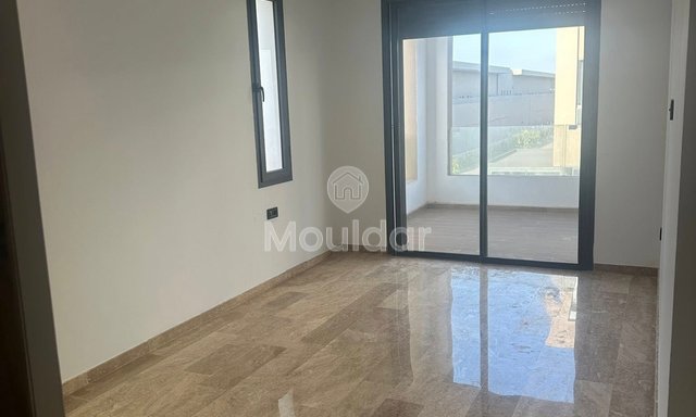 شقة للإيجار في دار بوعزة: الراحة والأناقة - 3