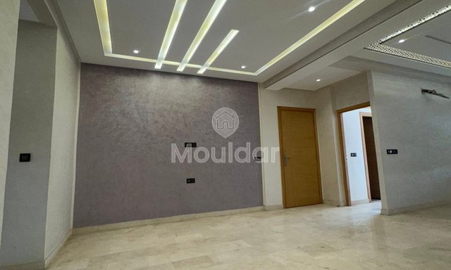 شقة واسعة للإيجار في فاس مع بلكونة وموقف سيارات - 3