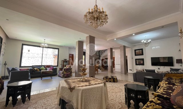 فيلا للإيجار في مراكش - فخامة، راحة ومسبح - 2