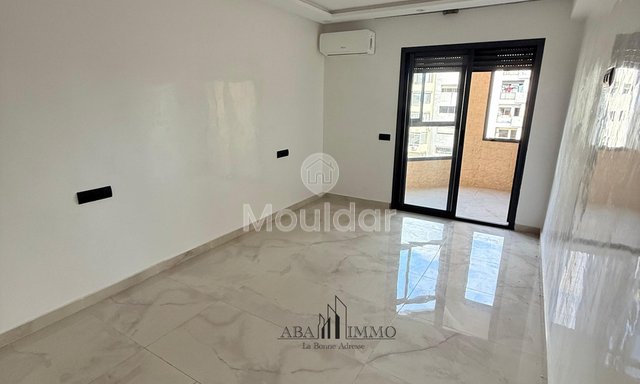 Casablanca'da 3 odalı şirin bir kiralık daire - 2