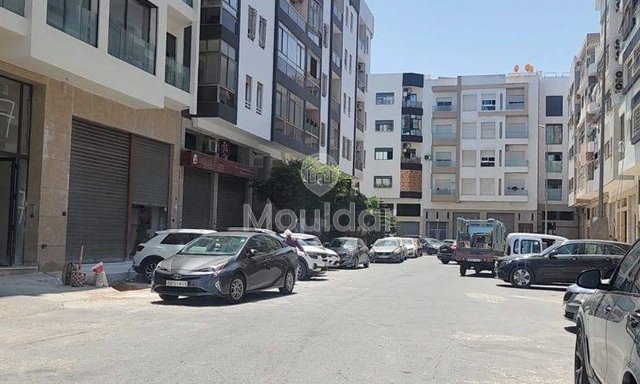 مبنى تجاري للبيع في عين السبع، الدار البيضاء - 96م²