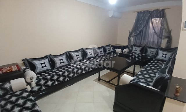 Marrakeş'te kiralık modern bir daire, 2 odalı, asansör
