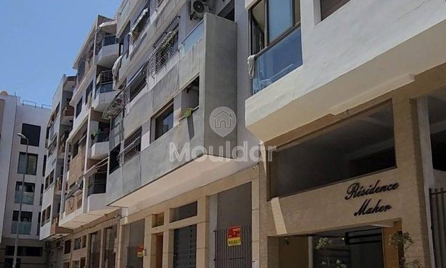 مبنى تجاري للبيع في عين السبع، الدار البيضاء - 96م² - 2