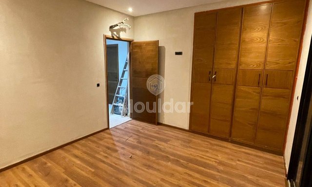 فيلا فاخرة في دار بوعزة: 450 متر مربع من الراحة