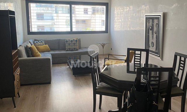 In affitto: Appartamento arredato con 2 camere a Maarif, Casablanca