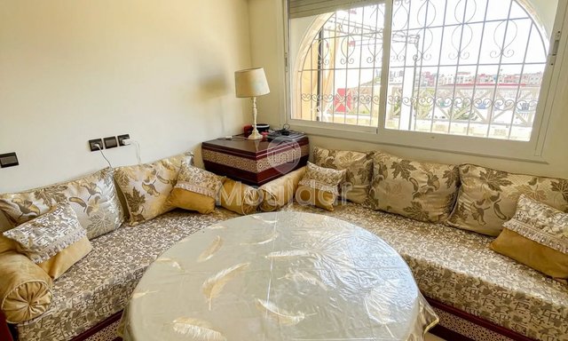 شقة جميلة للإيجار في أصيلة مع Terrace مجهزة