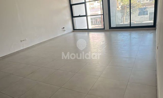 مكتب واسع للإيجار في المعارف، الدار البيضاء - مثالي لك