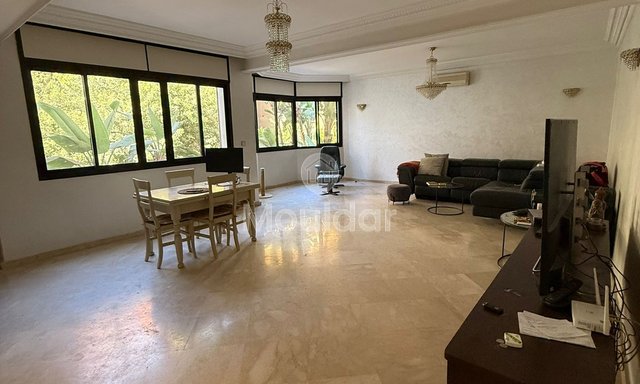 شقة للإيجار في الدار البيضاء في فارم بريتون