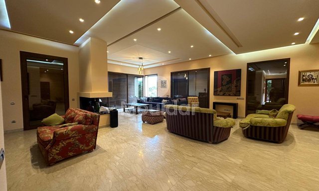 فيلا متميزة للإيجار في دار بوعزة مع مسبح