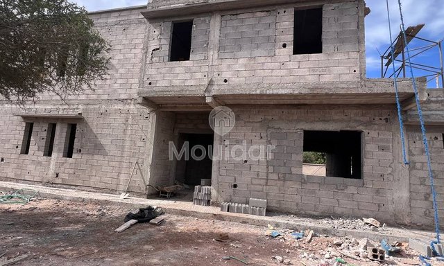 Riad Spacieux à Vendre - zone urbain KM8 , 7 Chambres