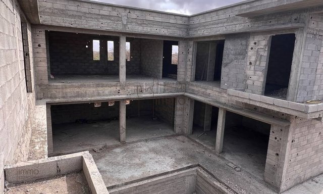 Spacious Riad for Sale - Urban Zone KM8, 7 Bedrooms! — Essaouira, Ghazoua - 13