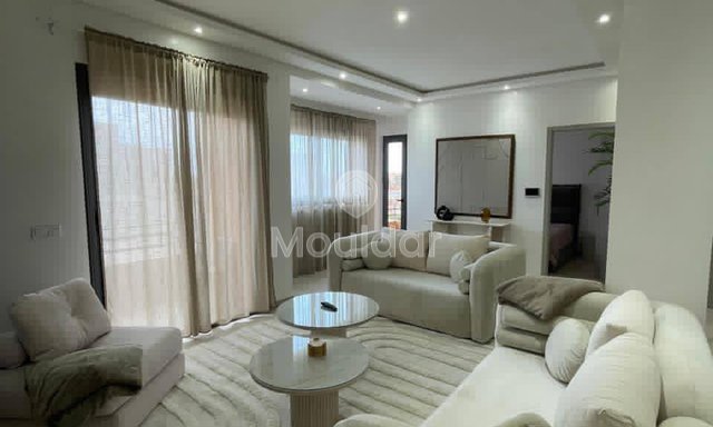 بيت للبيع في مراكش: 4 غرف وشرفة - 3