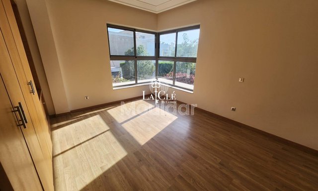 Villa elegante para alugar em Errahma: 3 quartos com jardim - 4