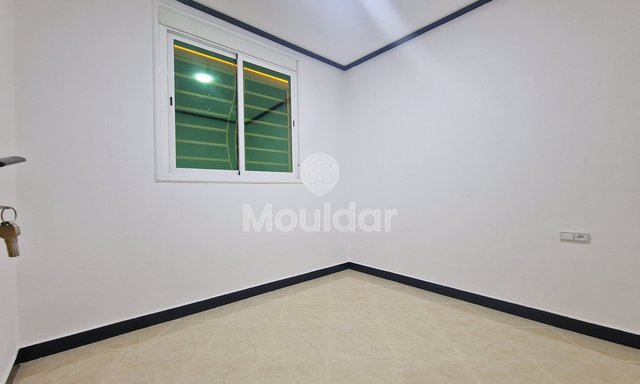 شقق للإيجار في القصر الكبير: 3 غرف مع شرفة - 2