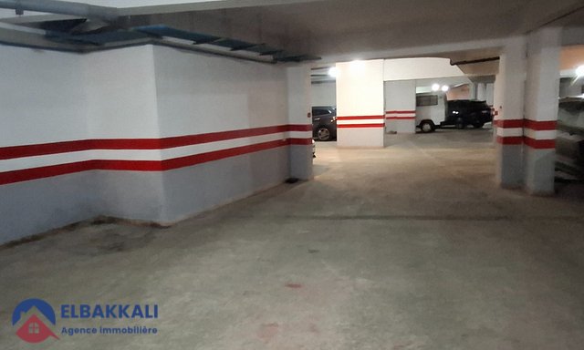 Apartamento en Alquiler en Tánger: 5 Habitaciones, Vista Impresionante — Tánger, Iberie - 26