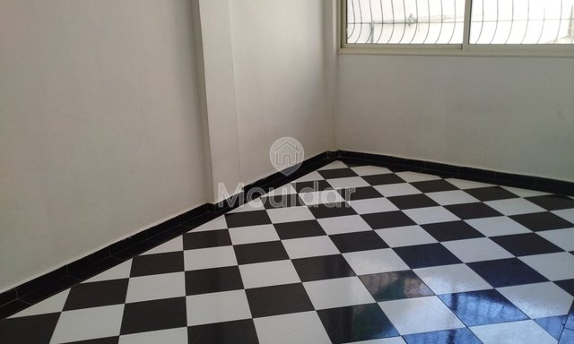 In affitto: Incantevole appartamento con 2 camere a Roches Noires