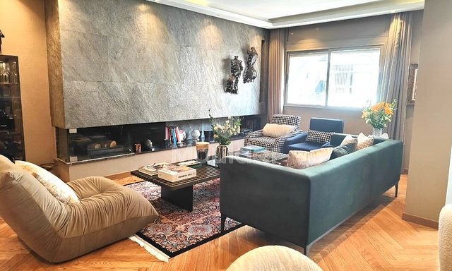 Elegant 3-Bedroom Apartment for Sale in Casablanca Racine - 2