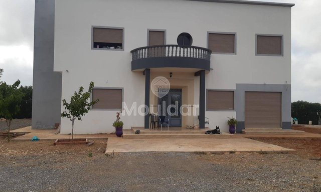 فيلا استثنائية في بوزنيقة: جنتك بمساحة 5000 متر مربع