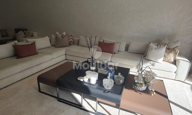 Wunderschöne Wohnung zu verkaufen in Dar Bouazza mit Pool