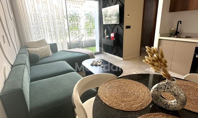 Studio in affitto a Casablanca: Terrazza e cucina attrezzata