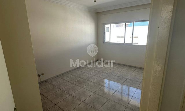 شقة للإيجار: ٣ غرف نوم في الرباط، تراس خاص - 3