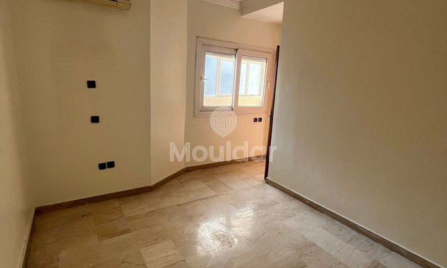 Appartamento moderno in affitto a Casablanca con terrazza e aria condizionata - 3