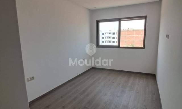 شقة 3 غرف للإيجار في تمارة - راحة ووسائل الراحة - 2