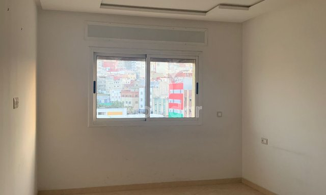 Appartamento in affitto a Tangeri: 2 camere da letto con balcone