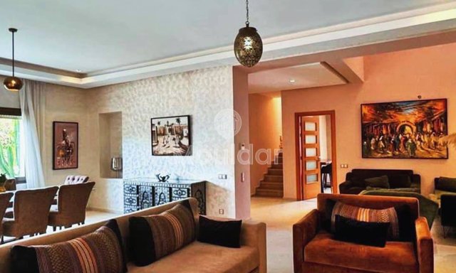 فيلا فاخرة في مراكش: عطلات لا تُنسى وراحة تامة