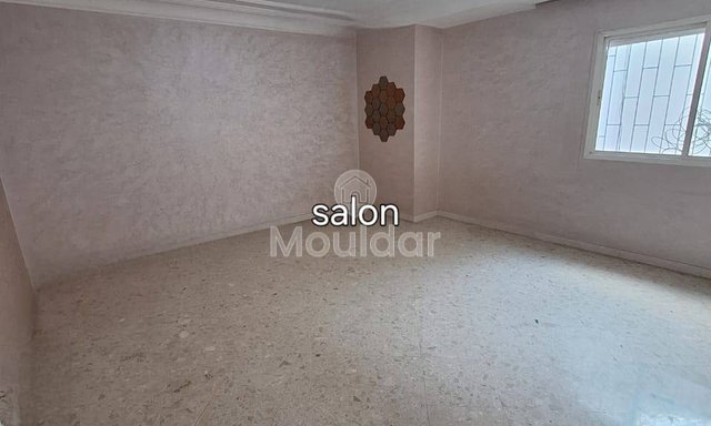 Affascinante appartamento con 1 camera da letto in affitto a Casablanca