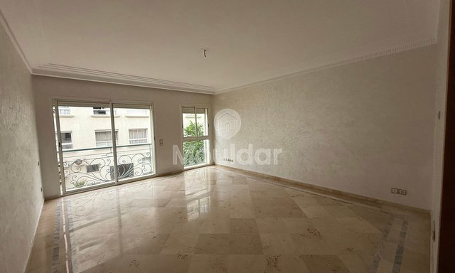 Incantevole appartamento con 3 camere in affitto a Casablanca