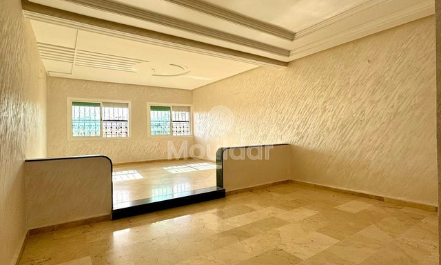 Modern Apartment for Sale in Fes: 3 Bedrooms, Balcony - 2