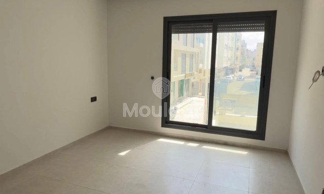 Charming Apartment for Sale in Martil – 3 Bedrooms with Balcony - 2