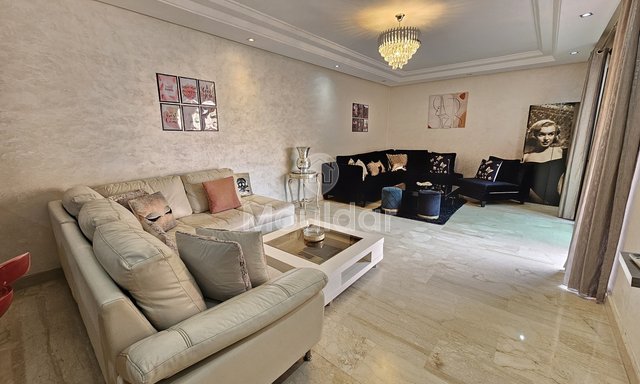 شقة للبيع في مراكش: الراحة والأناقة في القلب