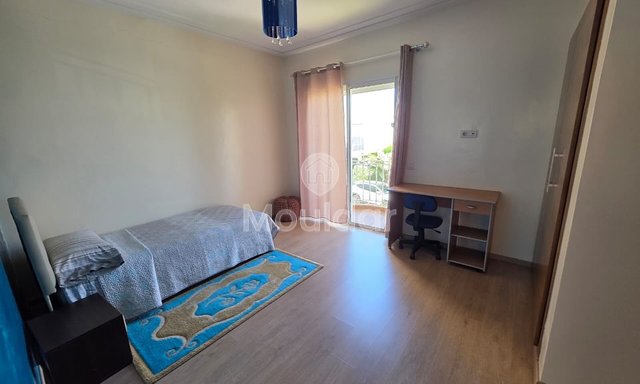 فيلا فاخرة للإيجار في دار بوعزة مع مسبح وحديقة - 3