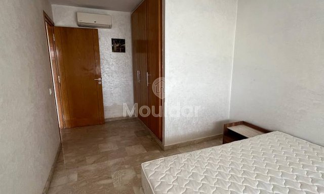 شقة للإيجار في دار بوعزة: الراحة والأمان - 3