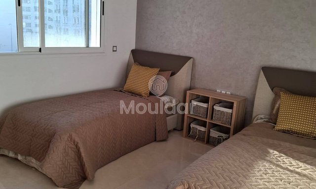 Pas gerenoveerd appartement te huur in Tanger: 2 slaapkamers en uitgeruste keuken