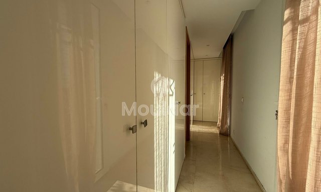 بنتهاوس فاخر في الدار البيضاء: راحة وأناقة للإيجار - 4