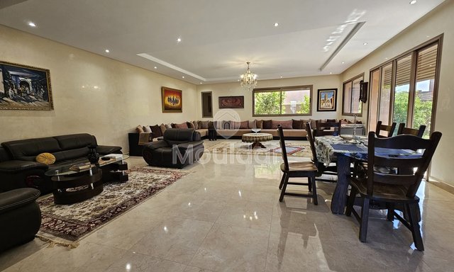 Villa Luxueuse à Marrakech avec Piscine et Jardin Verdoyant - 2